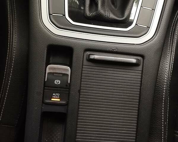 Серый Фольксваген Пассат, объемом двигателя 2 л и пробегом 300 тыс. км за 16600 $, фото 14 на Automoto.ua