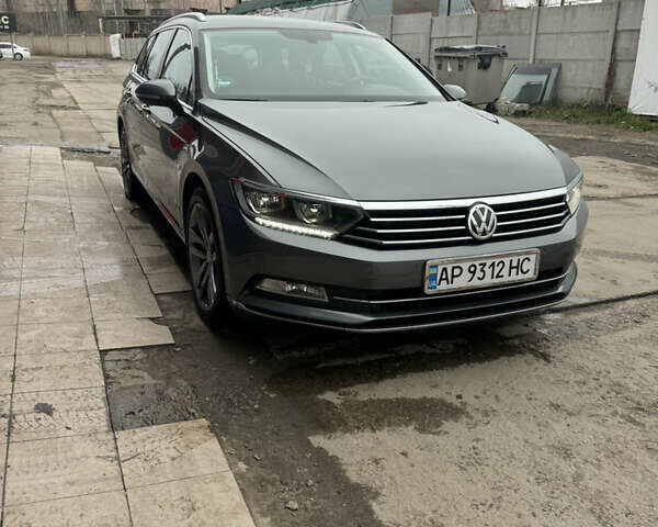 Серый Фольксваген Пассат, объемом двигателя 1.97 л и пробегом 210 тыс. км за 16000 $, фото 6 на Automoto.ua