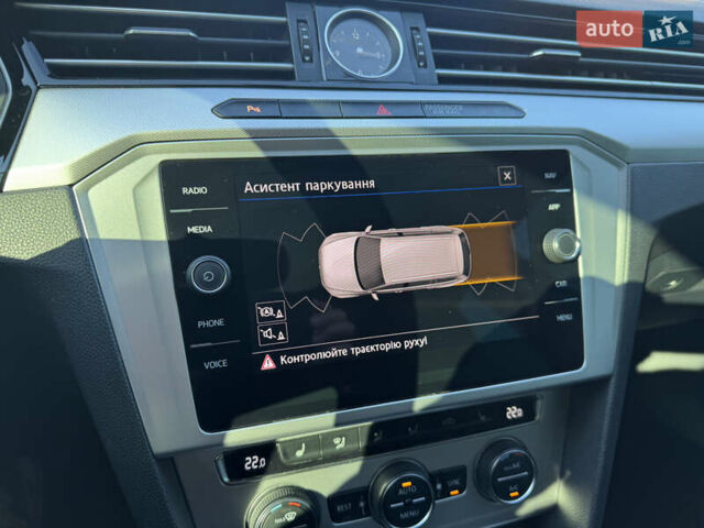 Серый Фольксваген Пассат, объемом двигателя 2 л и пробегом 328 тыс. км за 15800 $, фото 22 на Automoto.ua