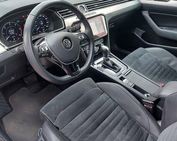 Фольксваген Пассат 2017 в Могилев-Подольском на Automoto.ua Серый Фольксваген Пассат, объемом двигателя 1.97 л и пробегом 278 тыс. км за 18500 $, фото 9 на Automoto.ua