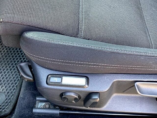 Серый Фольксваген Пассат, объемом двигателя 1.6 л и пробегом 297 тыс. км за 14190 $, фото 6 на Automoto.ua