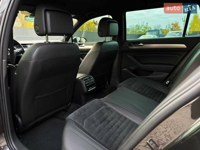 Серый Фольксваген Пассат, объемом двигателя 2 л и пробегом 199 тыс. км за 21499 $, фото 54 на Automoto.ua