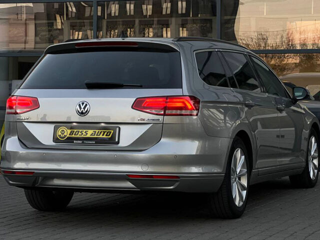 Серый Фольксваген Пассат, объемом двигателя 1.6 л и пробегом 283 тыс. км за 15300 $, фото 5 на Automoto.ua