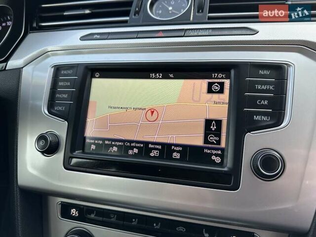 Серый Фольксваген Пассат, объемом двигателя 2 л и пробегом 269 тыс. км за 15850 $, фото 93 на Automoto.ua