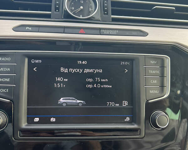 Серый Фольксваген Пассат, объемом двигателя 1.97 л и пробегом 270 тыс. км за 18000 $, фото 17 на Automoto.ua