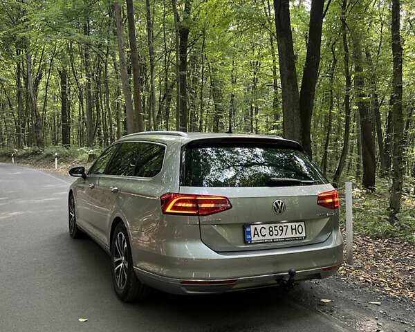 Серый Фольксваген Пассат, объемом двигателя 1.97 л и пробегом 266 тыс. км за 18950 $, фото 16 на Automoto.ua