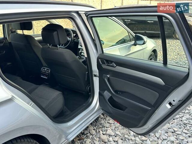 Серый Фольксваген Пассат, объемом двигателя 2 л и пробегом 269 тыс. км за 15850 $, фото 79 на Automoto.ua