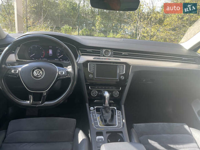Сірий Фольксваген Пассат, об'ємом двигуна 1.97 л та пробігом 170 тис. км за 22900 $, фото 7 на Automoto.ua
