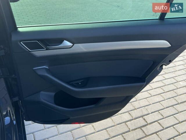 Серый Фольксваген Пассат, объемом двигателя 1.97 л и пробегом 269 тыс. км за 15976 $, фото 22 на Automoto.ua