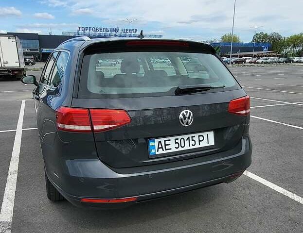 Серый Фольксваген Пассат, объемом двигателя 1.97 л и пробегом 265 тыс. км за 13500 $, фото 9 на Automoto.ua