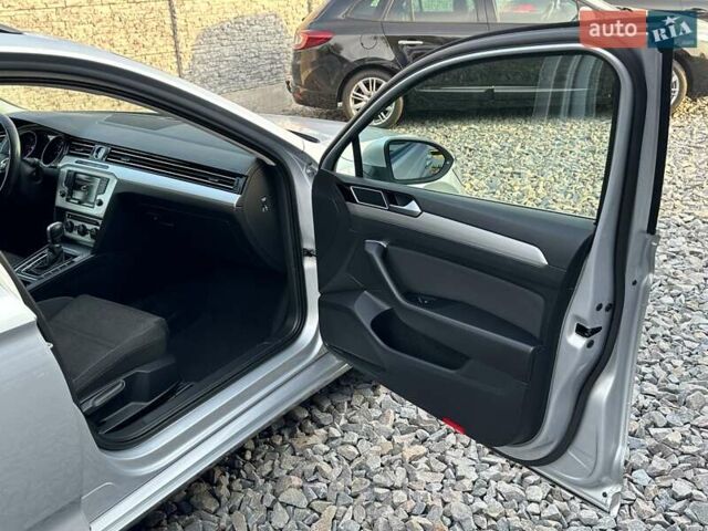 Серый Фольксваген Пассат, объемом двигателя 2 л и пробегом 269 тыс. км за 15850 $, фото 86 на Automoto.ua