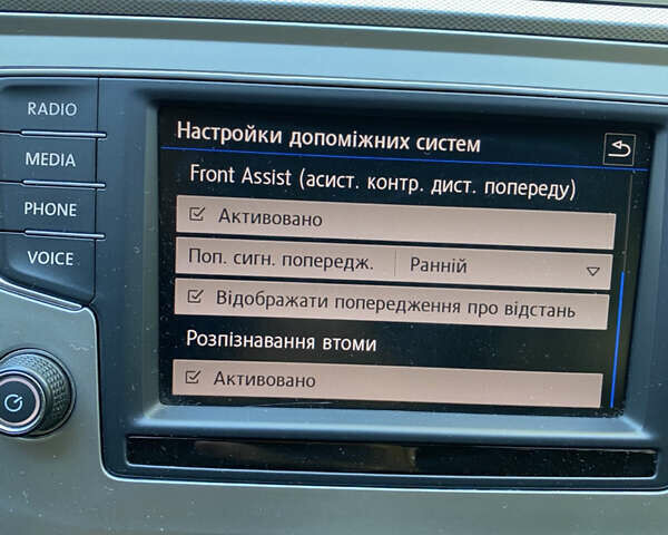 Серый Фольксваген Пассат, объемом двигателя 1.6 л и пробегом 146 тыс. км за 15399 $, фото 33 на Automoto.ua