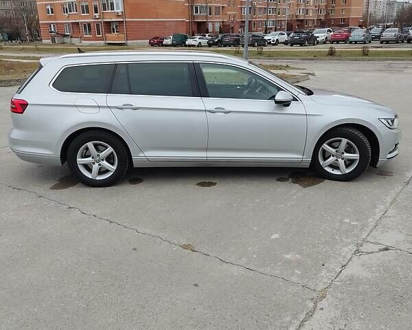 Серый Фольксваген Пассат, объемом двигателя 2 л и пробегом 126 тыс. км за 22000 $, фото 4 на Automoto.ua