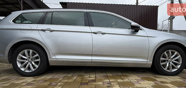 Сірий Фольксваген Пассат, об'ємом двигуна 1.97 л та пробігом 255 тис. км за 14600 $, фото 6 на Automoto.ua