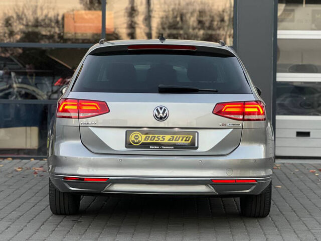 Серый Фольксваген Пассат, объемом двигателя 1.6 л и пробегом 283 тыс. км за 15300 $, фото 4 на Automoto.ua