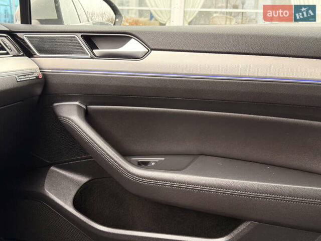 Серый Фольксваген Пассат, объемом двигателя 1.4 л и пробегом 210 тыс. км за 18900 $, фото 30 на Automoto.ua