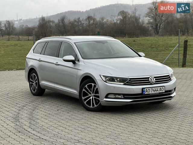 Серый Фольксваген Пассат, объемом двигателя 2 л и пробегом 280 тыс. км за 15500 $, фото 1 на Automoto.ua