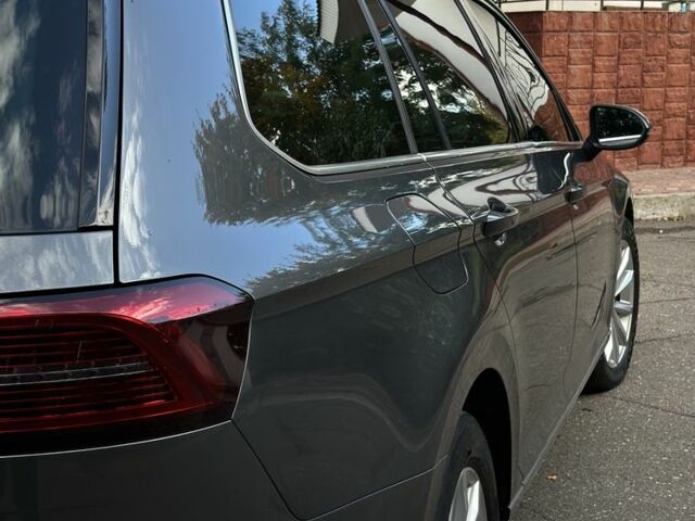 Серый Фольксваген Пассат, объемом двигателя 2 л и пробегом 288 тыс. км за 18700 $, фото 8 на Automoto.ua