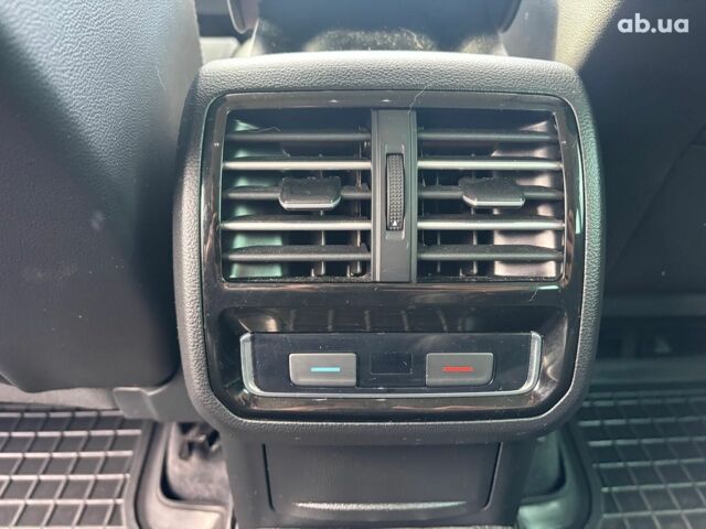 Сірий Фольксваген Пассат, об'ємом двигуна 2 л та пробігом 210 тис. км за 17590 $, фото 26 на Automoto.ua