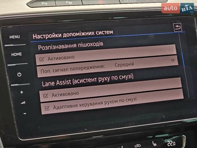 Серый Фольксваген Пассат, объемом двигателя 2 л и пробегом 270 тыс. км за 17999 $, фото 31 на Automoto.ua