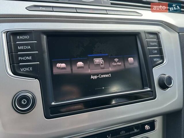 Серый Фольксваген Пассат, объемом двигателя 2 л и пробегом 269 тыс. км за 15850 $, фото 58 на Automoto.ua