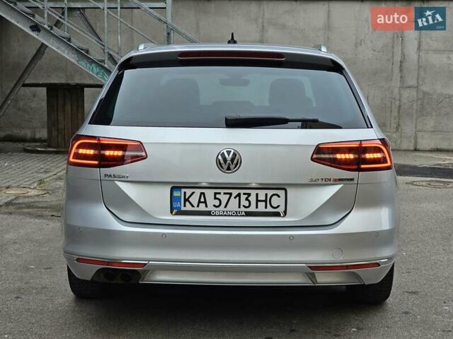 Серый Фольксваген Пассат, объемом двигателя 2 л и пробегом 270 тыс. км за 17999 $, фото 3 на Automoto.ua