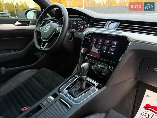 Серый Фольксваген Пассат, объемом двигателя 2 л и пробегом 199 тыс. км за 21499 $, фото 72 на Automoto.ua