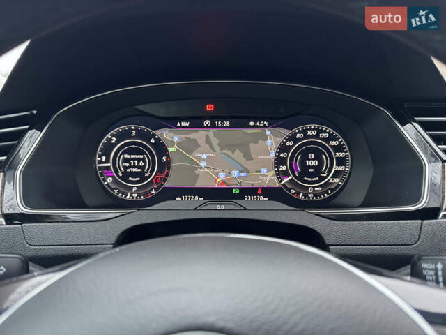 Серый Фольксваген Пассат, объемом двигателя 1.97 л и пробегом 230 тыс. км за 16650 $, фото 31 на Automoto.ua