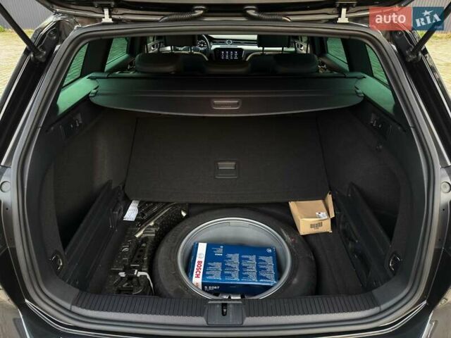 Серый Фольксваген Пассат, объемом двигателя 2 л и пробегом 199 тыс. км за 21499 $, фото 58 на Automoto.ua