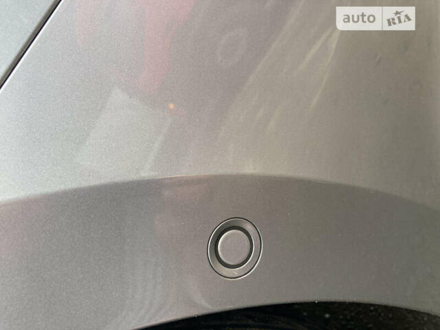 Серый Фольксваген Пассат, объемом двигателя 1.97 л и пробегом 180 тыс. км за 20500 $, фото 56 на Automoto.ua