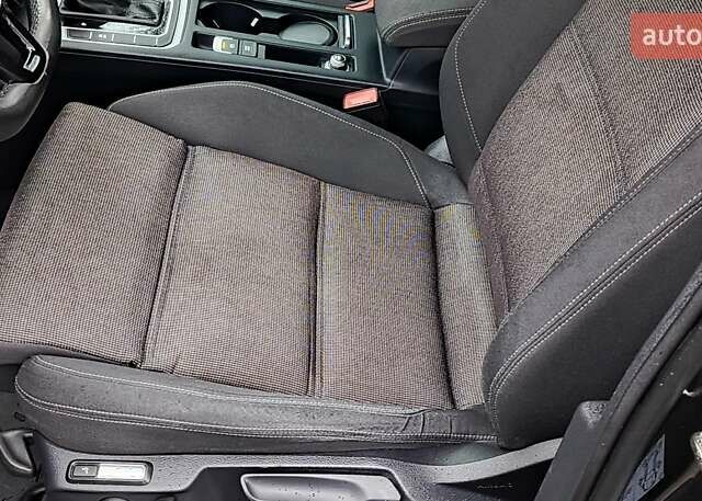 Серый Фольксваген Пассат, объемом двигателя 1.97 л и пробегом 203 тыс. км за 15800 $, фото 9 на Automoto.ua