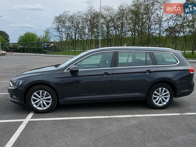 Серый Фольксваген Пассат, объемом двигателя 1.97 л и пробегом 265 тыс. км за 13500 $, фото 5 на Automoto.ua