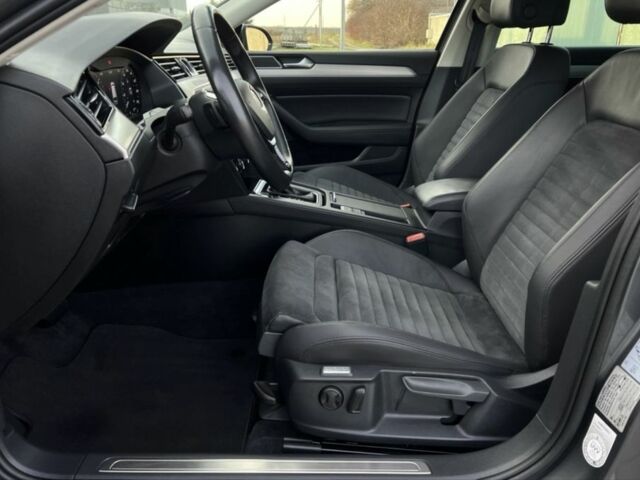 Серый Фольксваген Пассат, объемом двигателя 2 л и пробегом 288 тыс. км за 18700 $, фото 20 на Automoto.ua