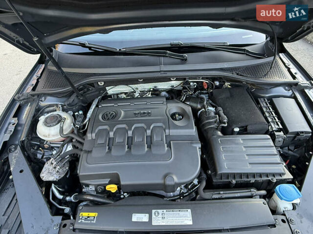 Серый Фольксваген Пассат, объемом двигателя 2 л и пробегом 228 тыс. км за 13950 $, фото 72 на Automoto.ua