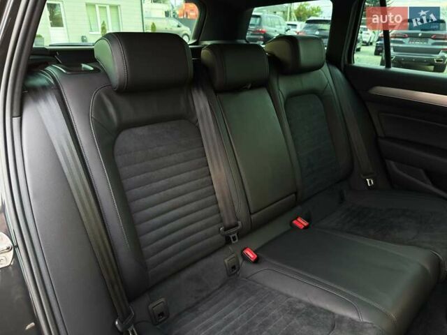 Серый Фольксваген Пассат, объемом двигателя 2 л и пробегом 199 тыс. км за 21499 $, фото 61 на Automoto.ua