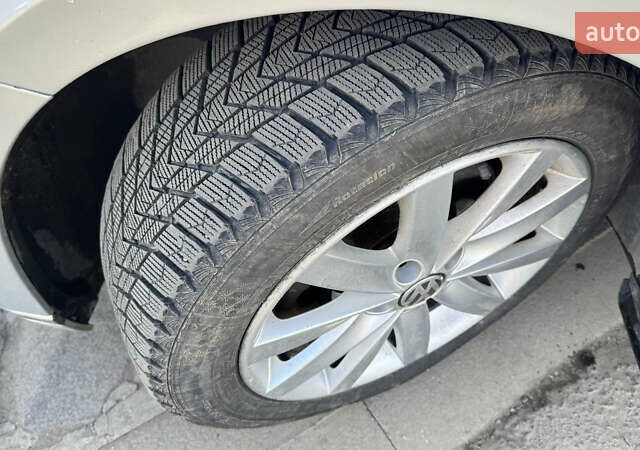 Серый Фольксваген Пассат, объемом двигателя 1.97 л и пробегом 299 тыс. км за 16750 $, фото 20 на Automoto.ua