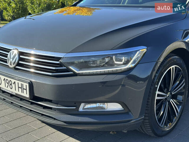 Серый Фольксваген Пассат, объемом двигателя 2 л и пробегом 328 тыс. км за 15800 $, фото 7 на Automoto.ua