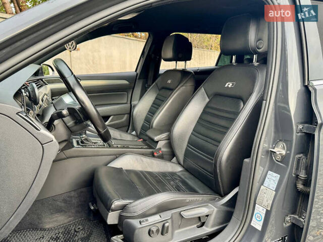 Серый Фольксваген Пассат, объемом двигателя 1.97 л и пробегом 222 тыс. км за 16990 $, фото 9 на Automoto.ua