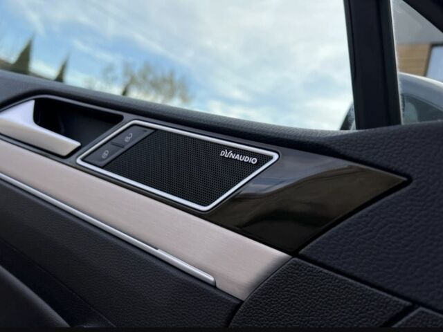 Серый Фольксваген Пассат, объемом двигателя 2 л и пробегом 288 тыс. км за 18700 $, фото 24 на Automoto.ua