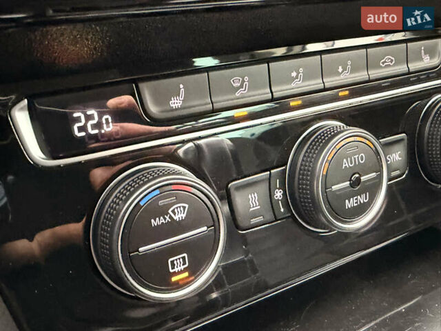 Серый Фольксваген Пассат, объемом двигателя 1.4 л и пробегом 210 тыс. км за 18900 $, фото 18 на Automoto.ua