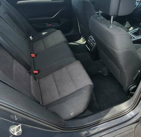 Серый Фольксваген Пассат, объемом двигателя 1.97 л и пробегом 265 тыс. км за 13500 $, фото 22 на Automoto.ua