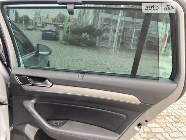 Серый Фольксваген Пассат, объемом двигателя 1.97 л и пробегом 180 тыс. км за 20500 $, фото 17 на Automoto.ua