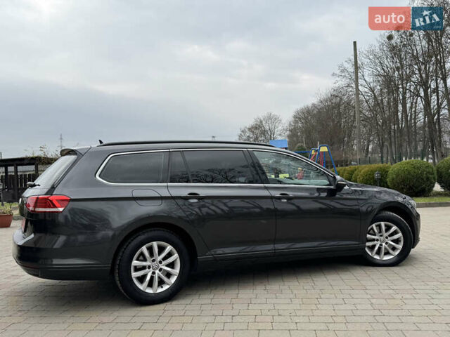 Сірий Фольксваген Пассат, об'ємом двигуна 2 л та пробігом 189 тис. км за 17300 $, фото 21 на Automoto.ua