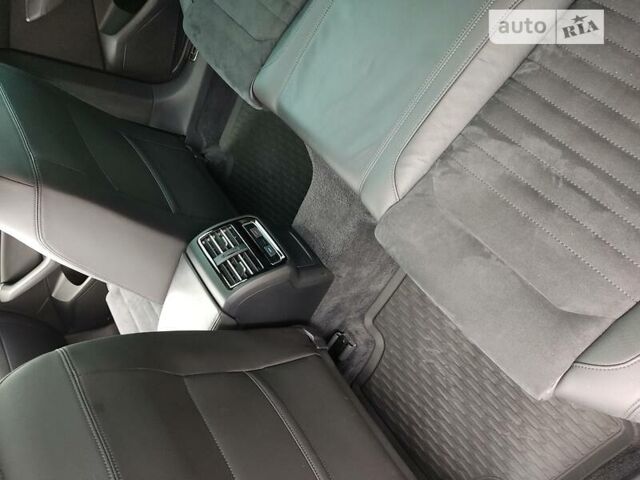 Сірий Фольксваген Пассат, об'ємом двигуна 2 л та пробігом 126 тис. км за 22000 $, фото 37 на Automoto.ua