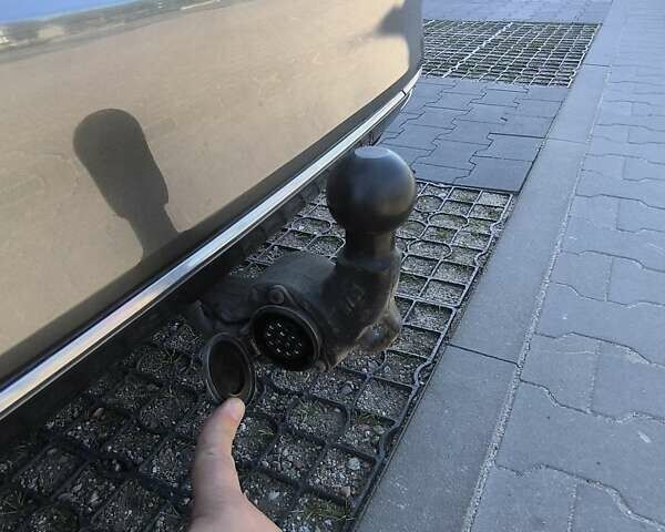 Серый Фольксваген Пассат, объемом двигателя 1.97 л и пробегом 131 тыс. км за 16500 $, фото 5 на Automoto.ua