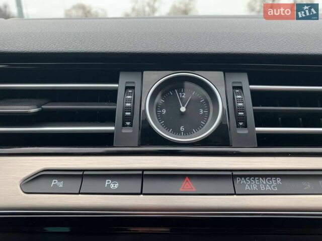 Сірий Фольксваген Пассат, об'ємом двигуна 1.6 л та пробігом 243 тис. км за 15500 $, фото 2 на Automoto.ua
