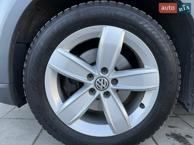 Серый Фольксваген Пассат, объемом двигателя 2 л и пробегом 270 тыс. км за 18600 $, фото 14 на Automoto.ua