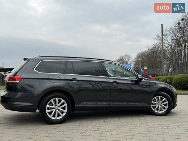 Сірий Фольксваген Пассат, об'ємом двигуна 2 л та пробігом 189 тис. км за 17300 $, фото 20 на Automoto.ua