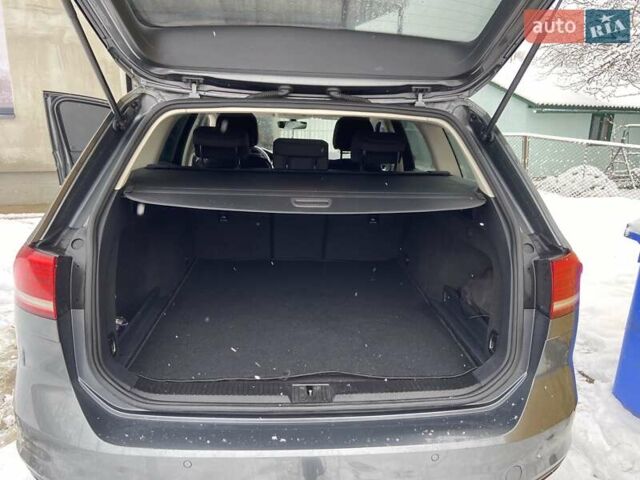 Серый Фольксваген Пассат, объемом двигателя 1.97 л и пробегом 240 тыс. км за 15999 $, фото 9 на Automoto.ua