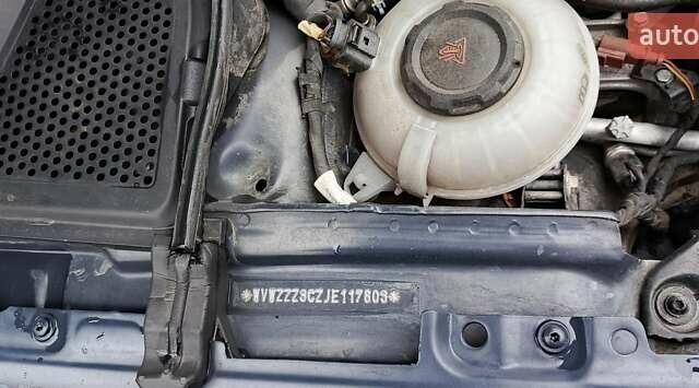 Серый Фольксваген Пассат, объемом двигателя 1.97 л и пробегом 203 тыс. км за 15800 $, фото 28 на Automoto.ua